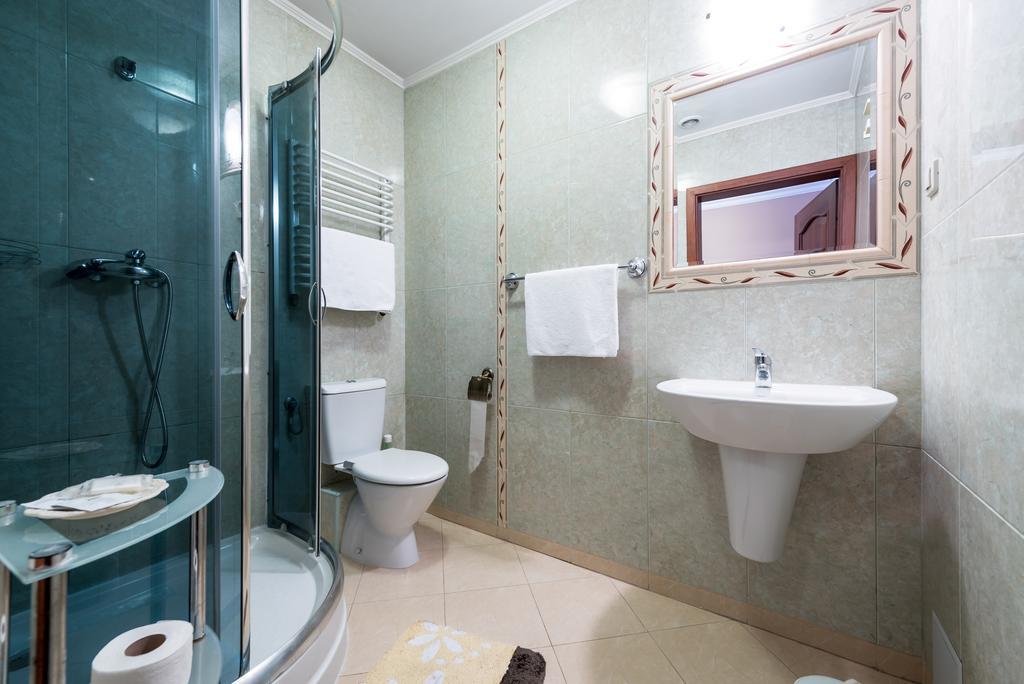 Hotel Palac Akropol Lublin Habitación foto