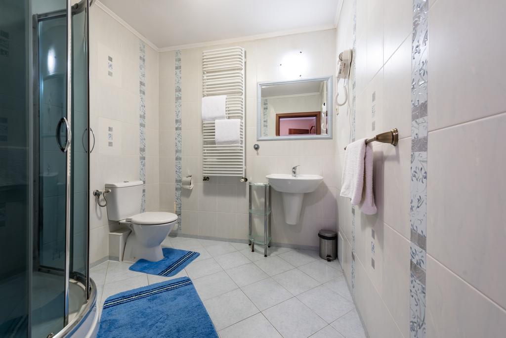 Hotel Palac Akropol Lublin Habitación foto