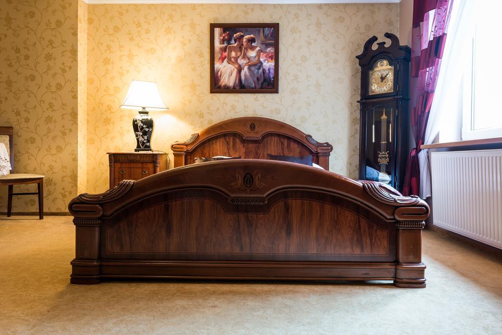 Hotel Palac Akropol Lublin Habitación foto